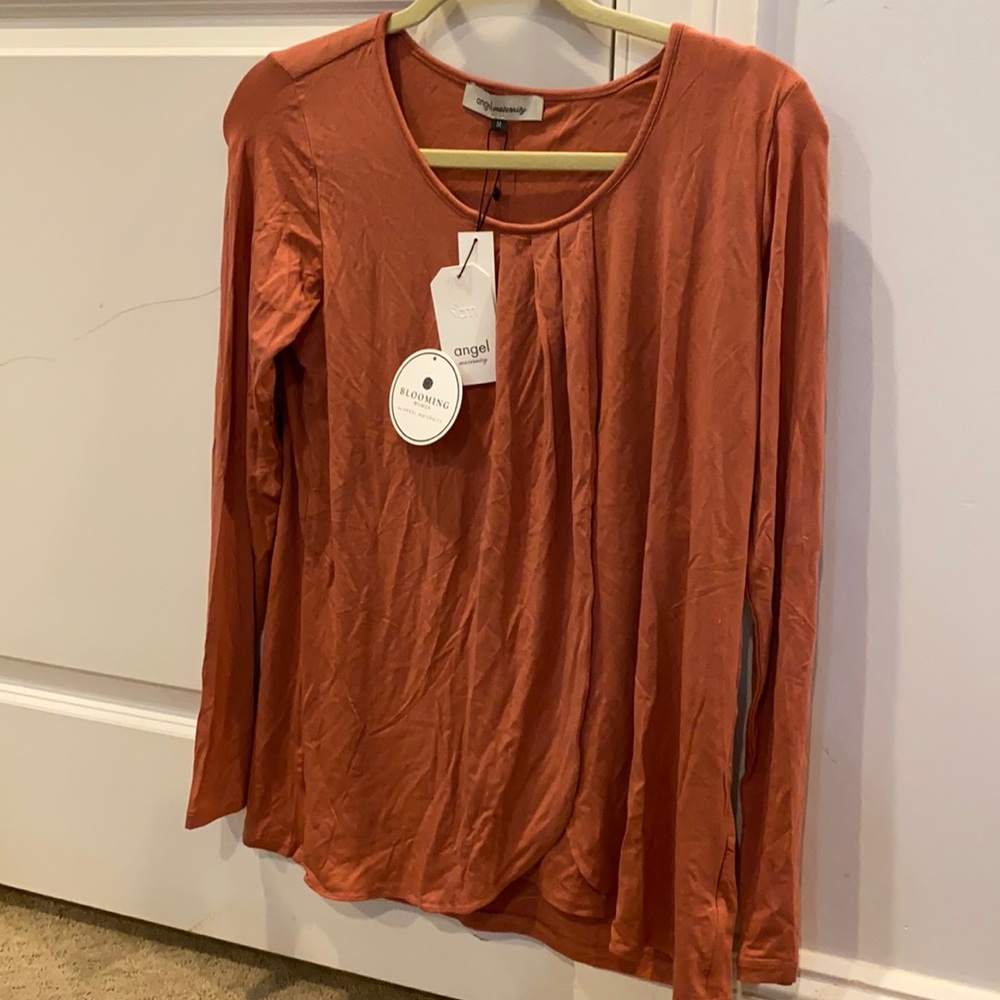 Maternity and nursing top